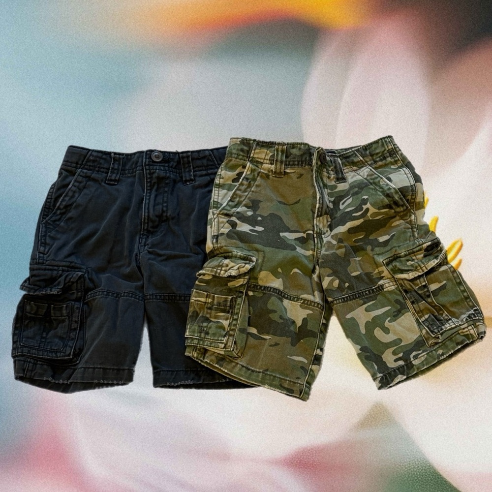 Set of 2 Cherokee Kids Navy Blue and Green Camouflage Cargo Shorts Size 4 / 4T